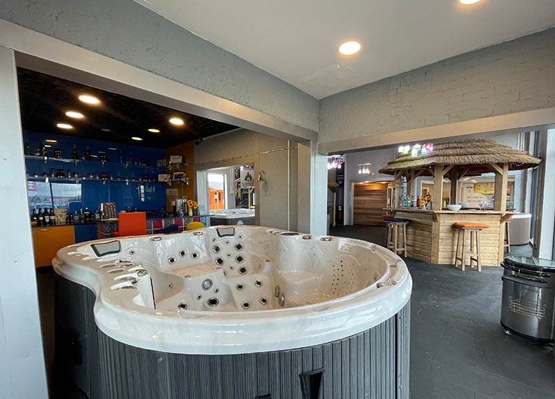 Hot Tub Showroom Near Lincolnshire